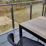 Apartment Prora - Komfortables Mit Balkon, 2 Bädern Und Mikrowelle - Treibholz *